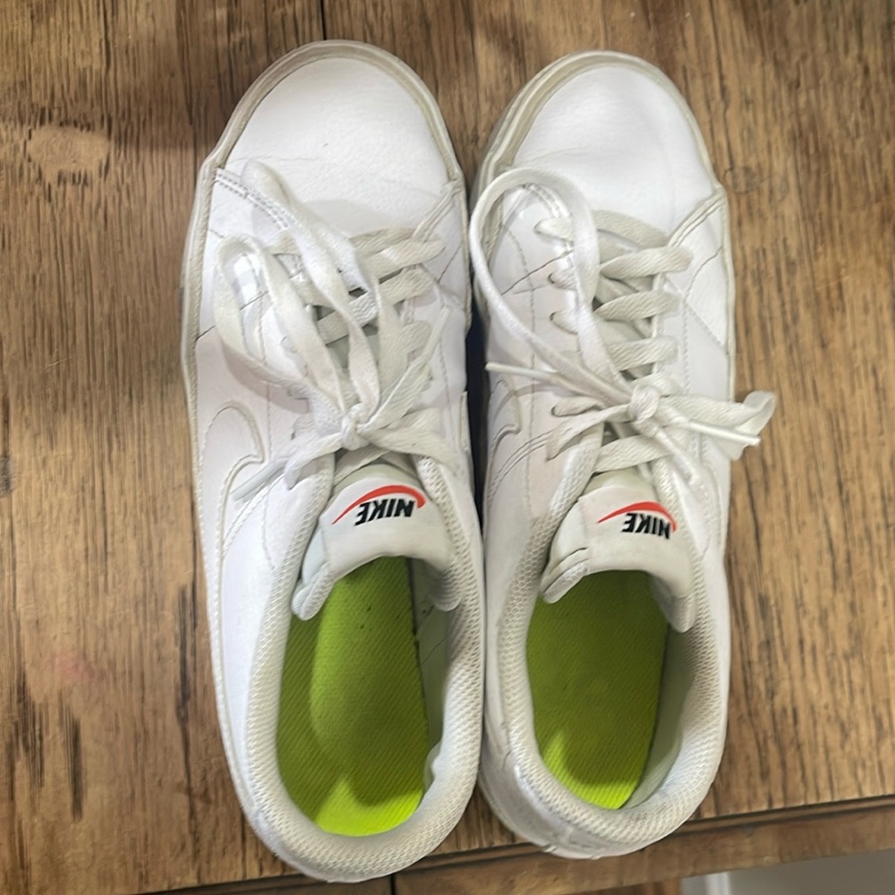 White Nike Sneakers